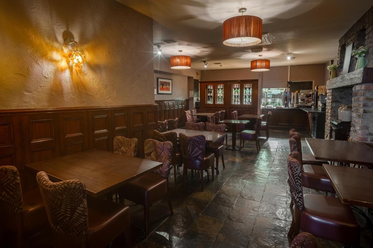 The Carraig Hotel Carrick-on-Suir Exterior foto
